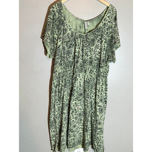 Sahalie Plus Size Olive Green T-Shirt Raw Neckline Hem Dress - 3x - Picture 1 of 4